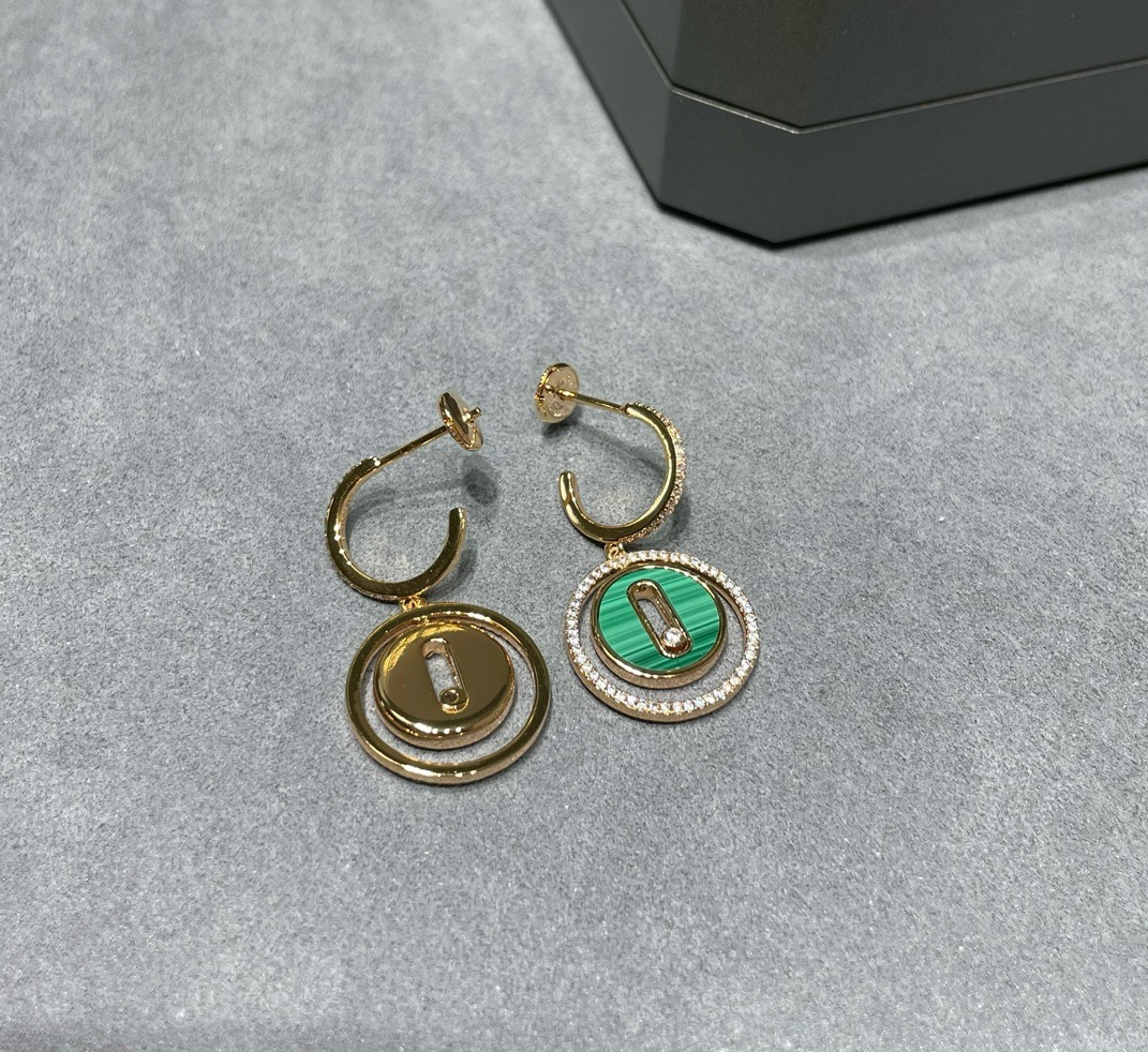 [Sprite Jewelry]LUCKY MOVE Sliding‑diamond C‑shape Ear Hoops