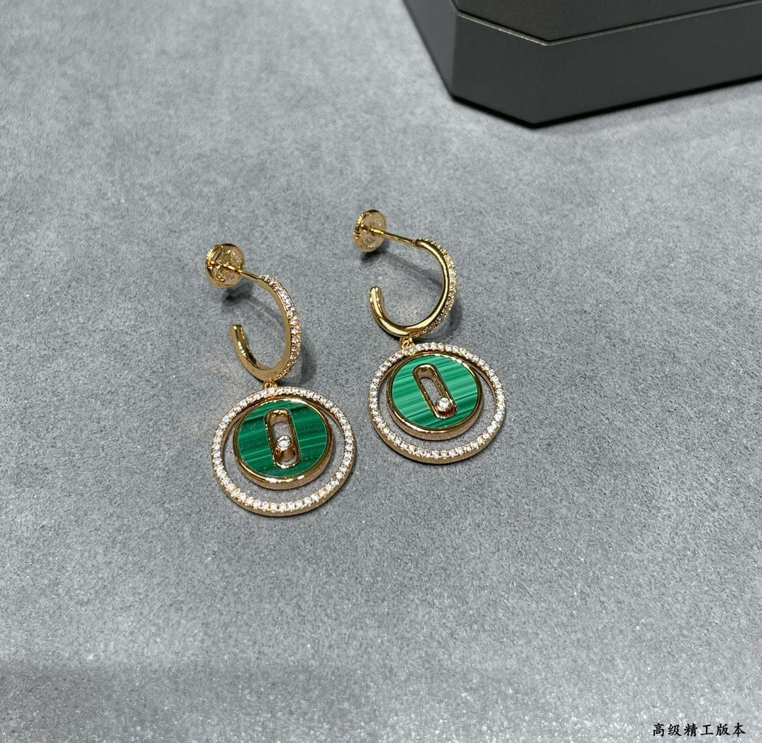 [Sprite Jewelry]LUCKY MOVE Sliding‑diamond C‑shape Ear Hoops