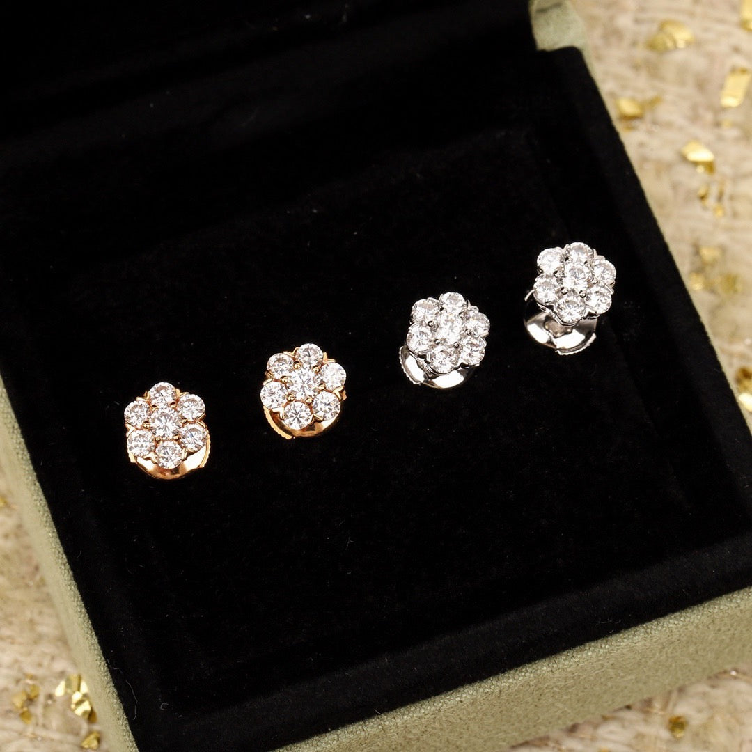 ¡®SpriteJewelry¡¯Fleurette Stud Earrings, 18K Gold‑Plated, 7‑Stone