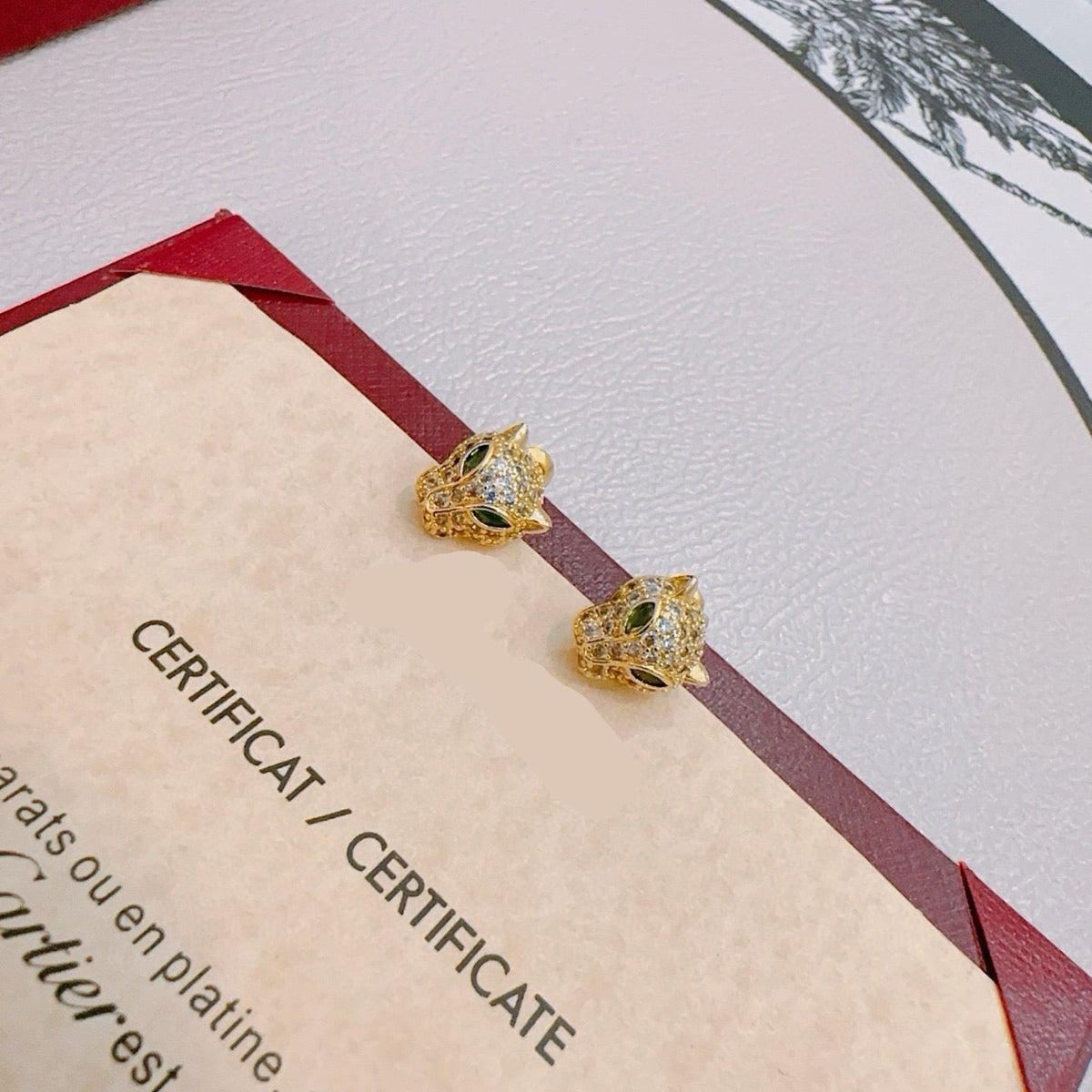 ¡®SpriteJewelry¡¯Full‑Pavé Diamond Panther‑Head Stud Earrings（副本）